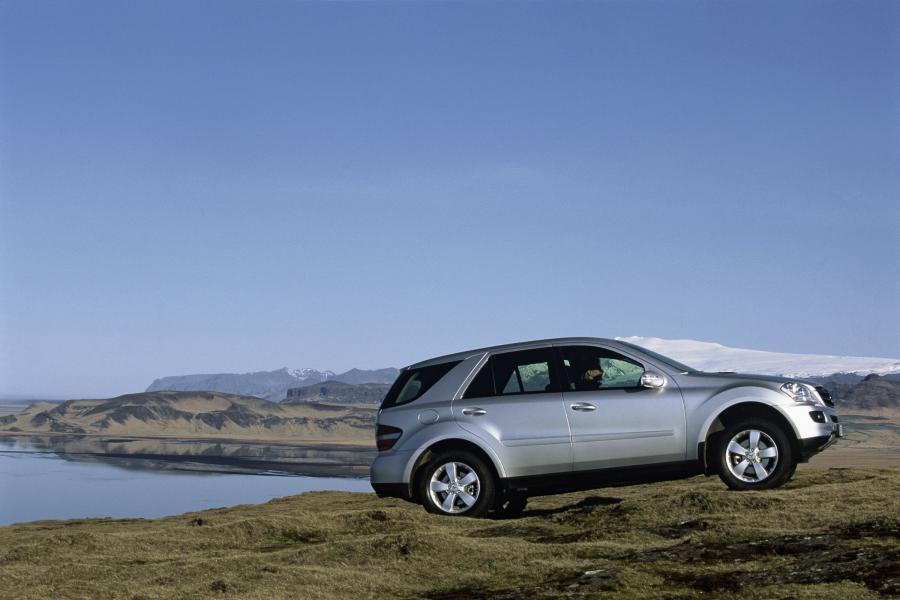  Mercedes-Benz ML-Class 2006 года  (фото 90 из 400)